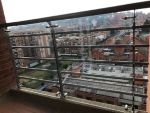 Divisiones de vidrio9